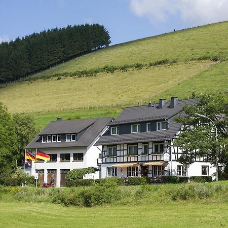 Landhaus Zum Sorpetal Hotel Schmallenberg Exterior foto